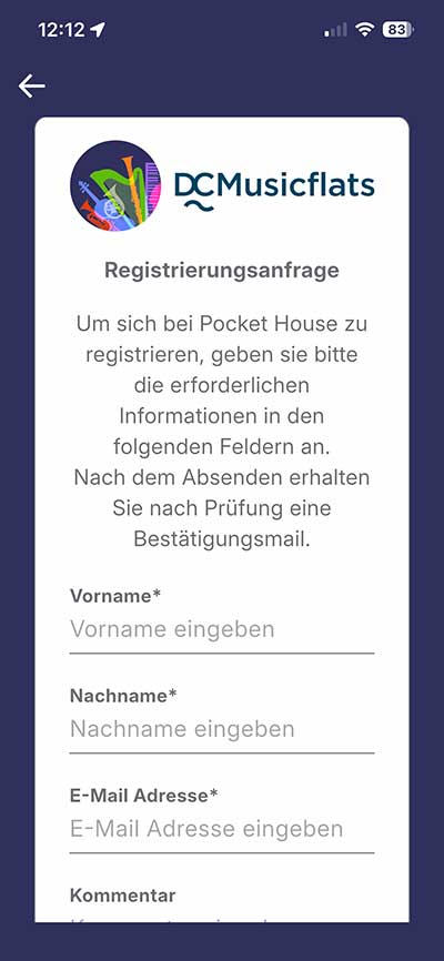 Bei fehlendem Account: „Registrierungsanfrage“ ausfüllen → Hausverwaltung bestätigt.